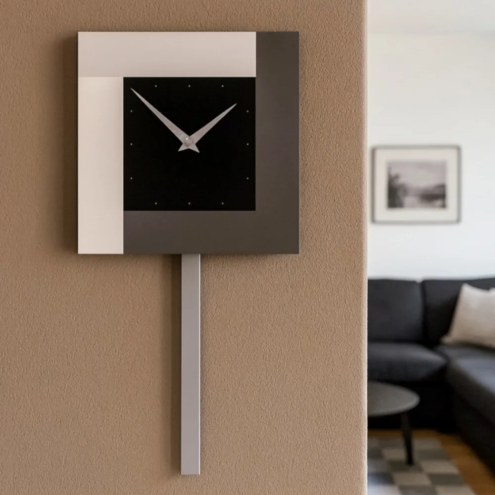Orologi Da Parete Moderni-Selezionato da Mazzolaluce Orologio da parete a pendolo moderno stripes nero