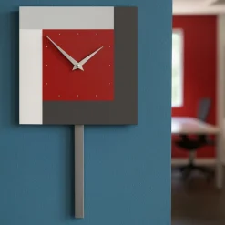 Orologi Da Parete Moderni-Selezionato da Mazzolaluce Orologio da parete a pendolo rosso rubino grigio bianco