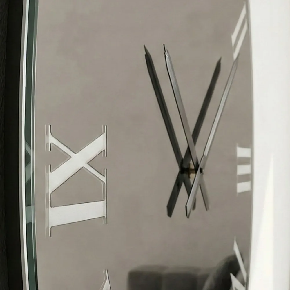 Orologi Da Parete Moderni-Selezionato da Mazzolaluce Orologio da parete 80cm in vetro fume rotondo numeri romani