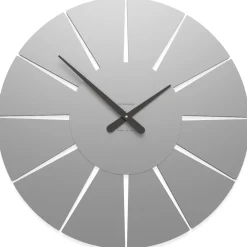 Orologi Da Parete Moderni-Selezionato da Mazzolaluce Orologio da parete colore alluminio rotondo in legno design moderno