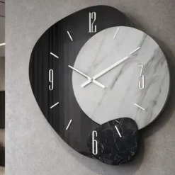 Orologi Da Parete Moderni-Selezionato da Mazzolaluce Orologio da parete design moderno 80cm specchio fume resina effetto marmo