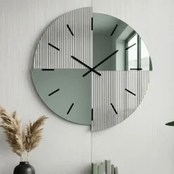 Orologi Da Parete Moderni-Selezionato da Mazzolaluce Orologio da parete design moderno 80 cm in specchio cannettato e verde