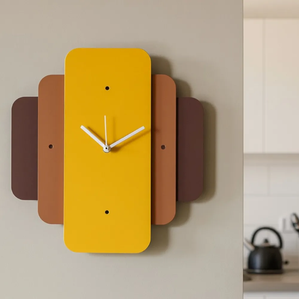 Orologi Da Parete Moderni-Selezionato da Mazzolaluce Orologio da parete design moderno giallo e viola