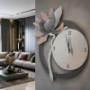 Orologi Da Parete Moderni-Bongelli Preziosi Orologio da parete fiore moderno cipria con strass