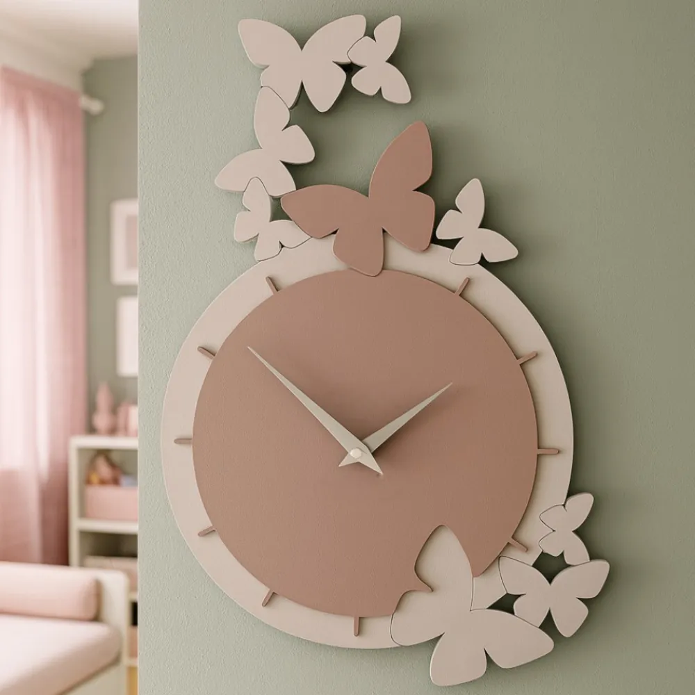 Orologi Da Parete Moderni-Selezionato da Mazzolaluce Orologio da parete legno colore rosa nuvola