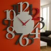 Orologi Da Parete Moderni-Selezionato da Mazzolaluce Orologio da parete legno rosso rubino grigio design moderno