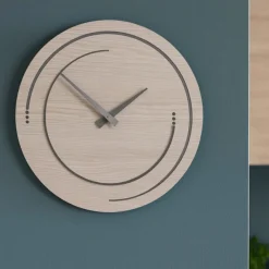 Orologi Da Parete Moderni-Selezionato da Mazzolaluce Orologio da parete legno rotondo moderno rovere