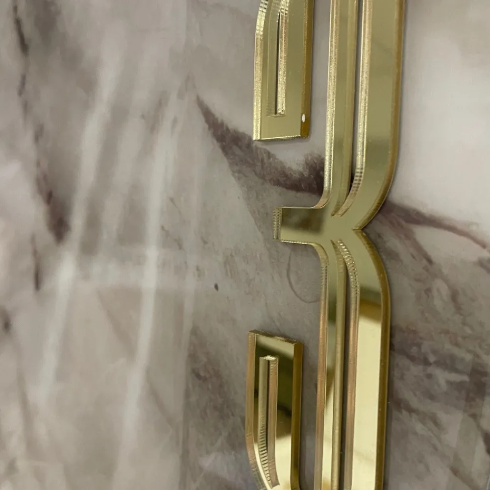 Orologi Da Parete Moderni-Selezionato da Mazzolaluce Orologio da parete lola elegante 74cm per soggiorno moderno