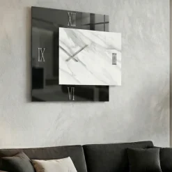 Orologi Da Parete Moderni-Selezionato da Mazzolaluce Orologio da parete lux specchio resina 73x60 design squadrato