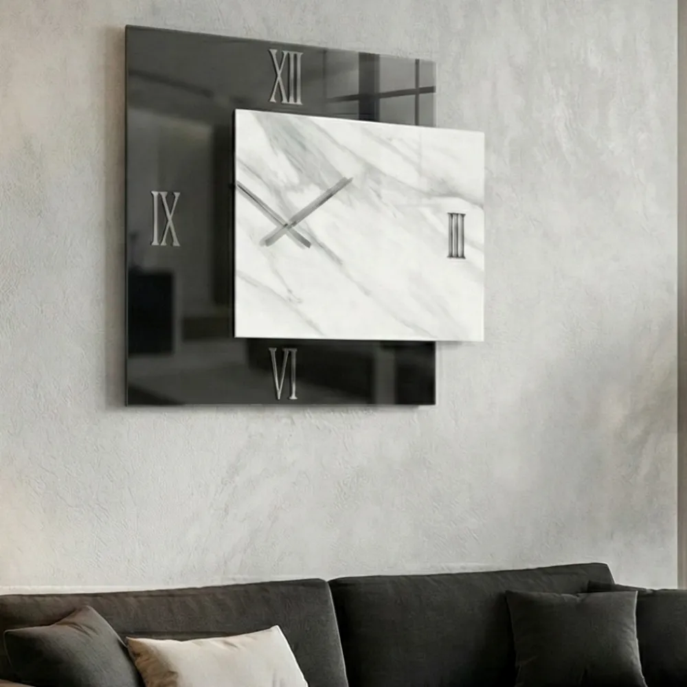 Orologi Da Parete Moderni-Selezionato da Mazzolaluce Orologio da parete lux specchio resina 73x60 design squadrato
