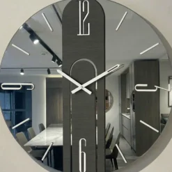 Orologi Da Parete Moderni-Selezionato da Mazzolaluce Orologio da parete mistica vetro fume 60cm tondo design moderno