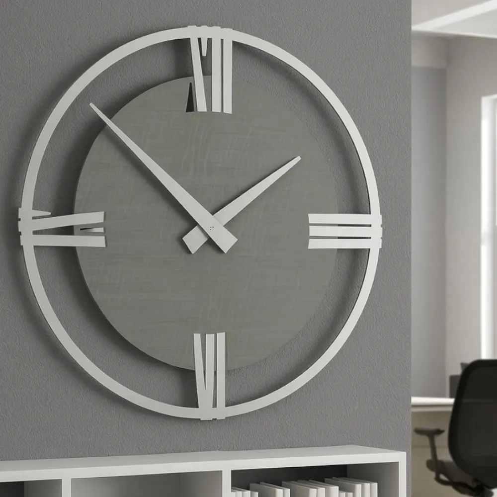 Orologi Da Parete Moderni-Selezionato da Mazzolaluce Orologio da parete moderno 30cm radica grigia