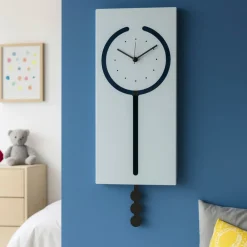 Orologi Da Parete Moderni-Selezionato da Mazzolaluce Orologio da parete moderno con pendolo cenere e nero