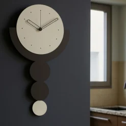 Orologi Da Parete Moderni-Selezionato da Mazzolaluce Orologio da parete moderno con pendolo avorio e nero