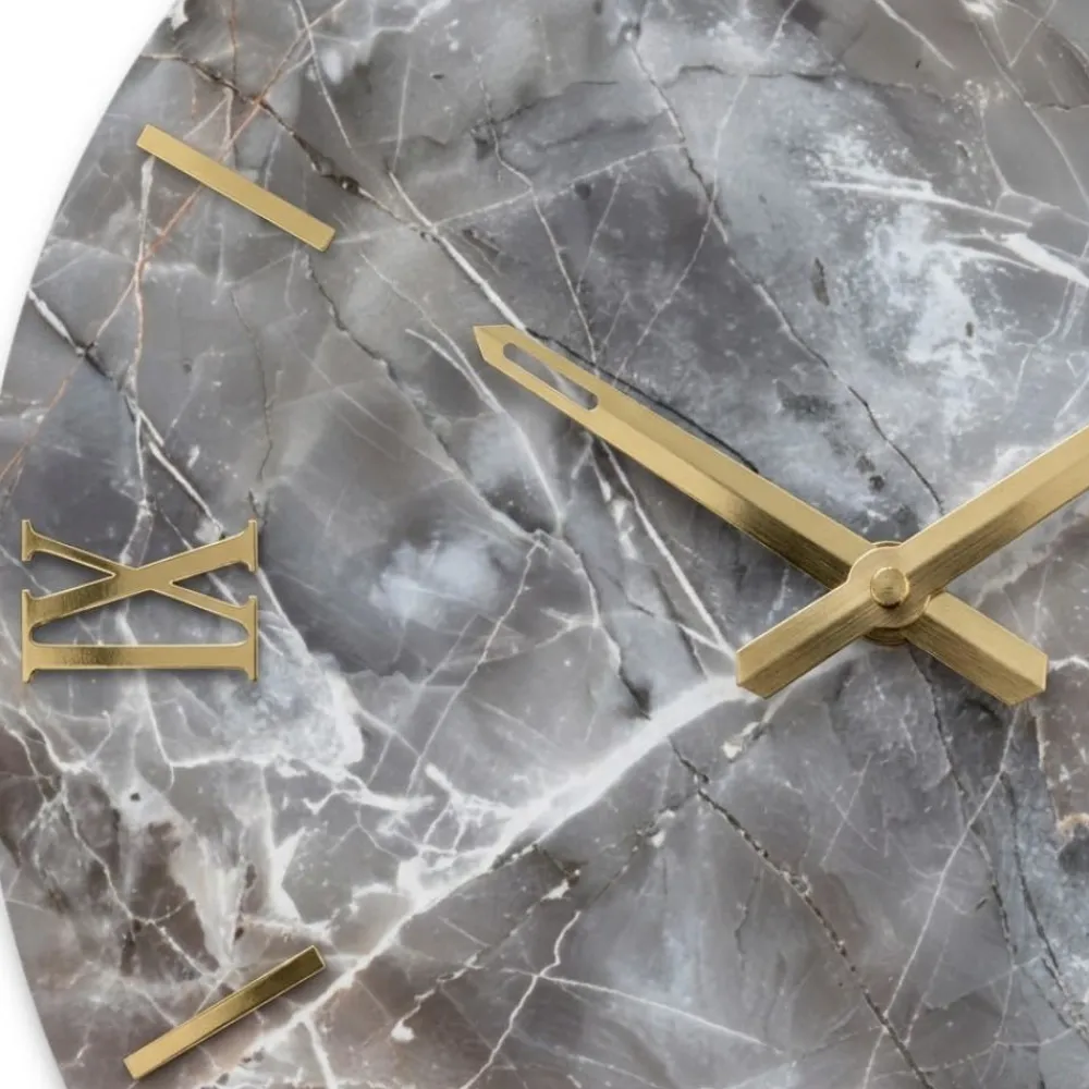 Orologi Da Parete Moderni-Selezionato da Mazzolaluce Orologio da parete moderno effetto marmo dettagli foglia oro 80cm