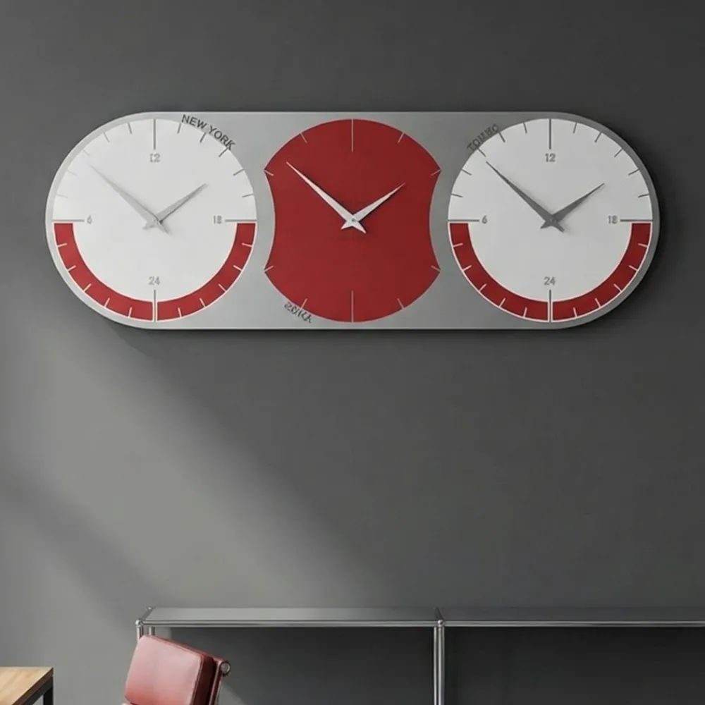 Orologi Da Parete Moderni-Selezionato da Mazzolaluce Orologio da parete moderno 3 fusi orari rubino grigio e bianco in legno