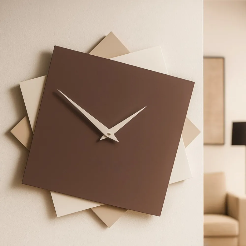 Orologi Da Parete Moderni-Selezionato da Mazzolaluce Orologio da parete moderno legno cioccolato beige
