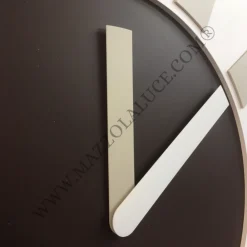 Orologi Da Parete Moderni-Selezionato da Mazzolaluce Orologio da parete moderno quadrato design originale