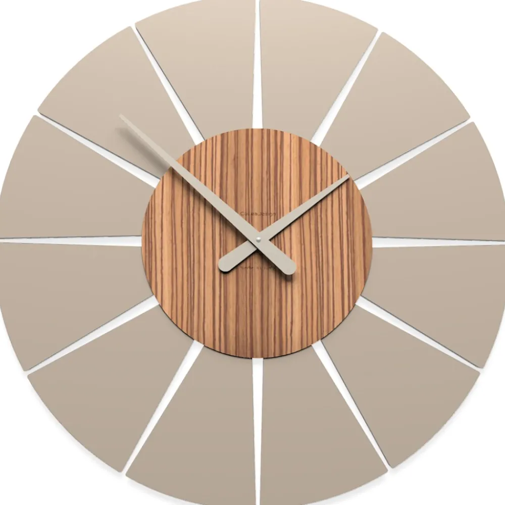 Orologi Da Parete Moderni-Selezionato da Mazzolaluce Orologio da parete moderno rotondo in legno per ufficio