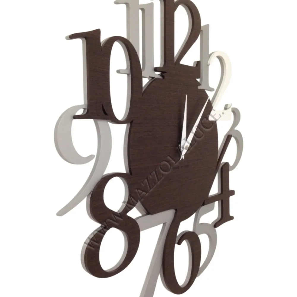 Orologi Da Parete Moderni-Selezionato da Mazzolaluce Orologio da parete numeri moderni rovere grigio wenge design