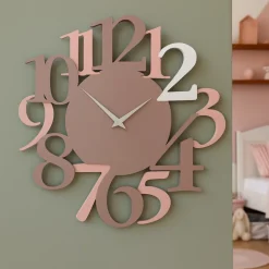 Orologi Da Parete Moderni-Selezionato da Mazzolaluce Orologio da parete particolare legno colore grigio prugna