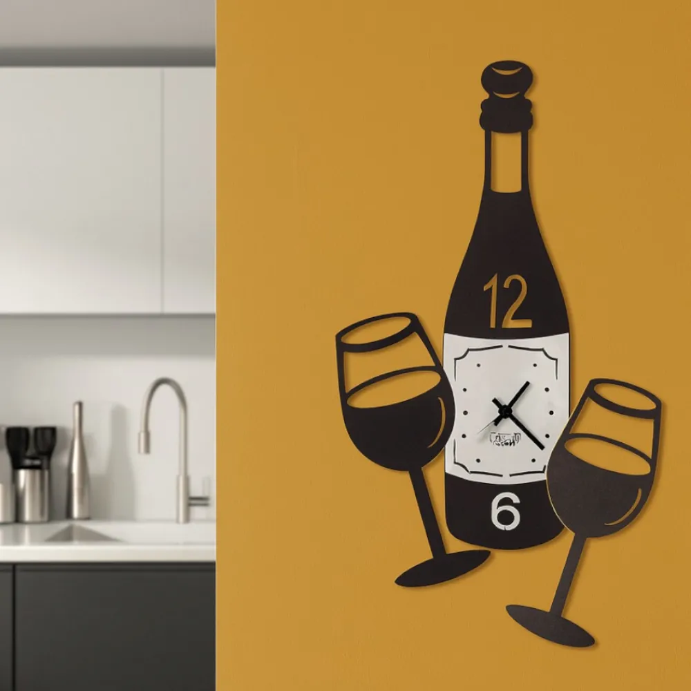 Orologi Da Parete Moderni-Selezionato da Mazzolaluce Orologio da parete per cucina nero vino bicchieri
