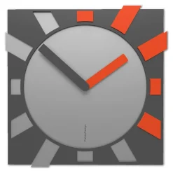 Orologi Da Parete Moderni-Selezionato da Mazzolaluce Orologio da parete quadrato arancione design moderno giappone