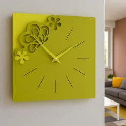 Orologi Da Parete Moderni-Selezionato da Mazzolaluce Orologio da parete quadrato moderno colore verde oliva