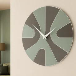 Orologi Da Parete Moderni-Selezionato da Mazzolaluce Orologio da parete rotondo in legno verde moderno rotondo