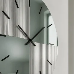 Orologi Da Parete Moderni-Selezionato da Mazzolaluce Orologio grande 100 cm da parete design moderno specchio cannettato e verde per salone