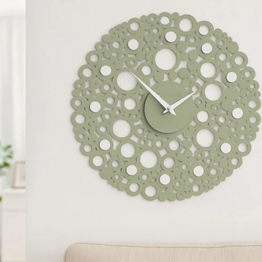 Orologi Da Parete Moderni-Selezionato da Mazzolaluce Orologio in legno da parete rotondo verde 40cm