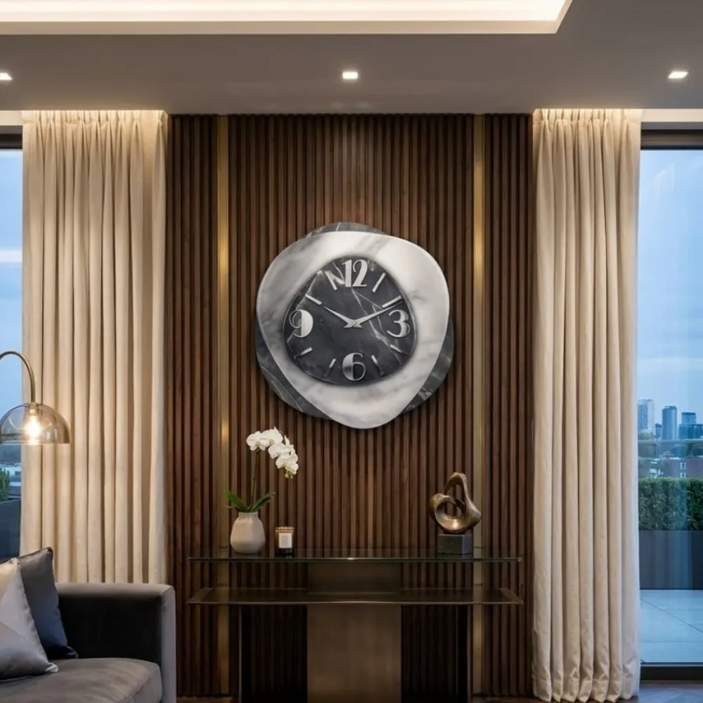 Orologi Da Parete Moderni-Selezionato da Mazzolaluce Orologio in resina moderno da parete effetto marmo grigio