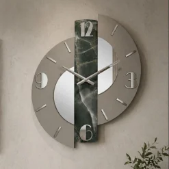 Orologi Da Parete Moderni-Selezionato da Mazzolaluce Orologio moderno a parete design particolate resina effetto marmo