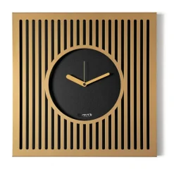 Orologi Da Parete Moderni-Selezionato da Mazzolaluce Orologio moderno da muro design quadrato oro e nero