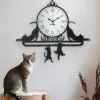 Orologi Da Parete Moderni-Selezionato da Mazzolaluce Orologio moderno da parete design gatti metallo nero numeri romani