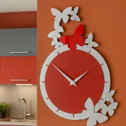 Orologi Da Parete Moderni-Selezionato da Mazzolaluce Orologio moderno da parete farfalle legno grigio rosso rubino