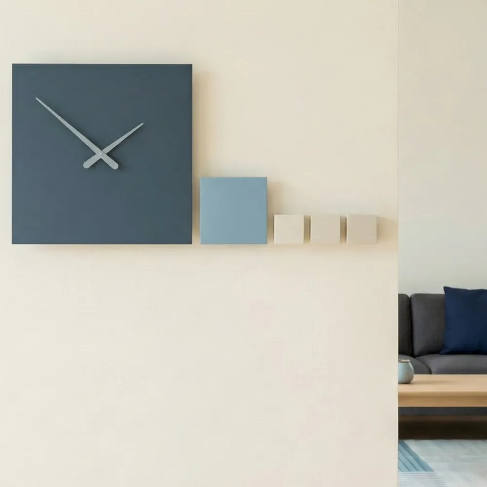Orologi Da Parete Moderni-Selezionato da Mazzolaluce Orologio moderno orizzontale da parete legno carta da zucchero