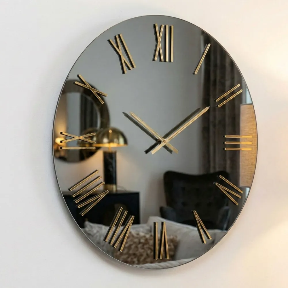 Orologi Da Parete Moderni-Selezionato da Mazzolaluce Orologio moderno per parete effetto specchio fume' dettagli oro