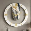 Orologi Da Parete Moderni-Selezionato da Mazzolaluce Orologio particolare da parete rotondo effetto marmorizzato dettagli oro 50cm