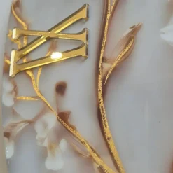 Orologi Da Parete Moderni-Selezionato da Mazzolaluce Orologio per parete 40cm fiore in resina rotondo moderno