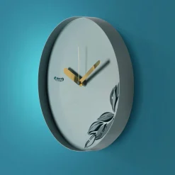 Orologi Da Parete Moderni-Selezionato da Mazzolaluce Orologio rotondo da muro verde moderno con foglie