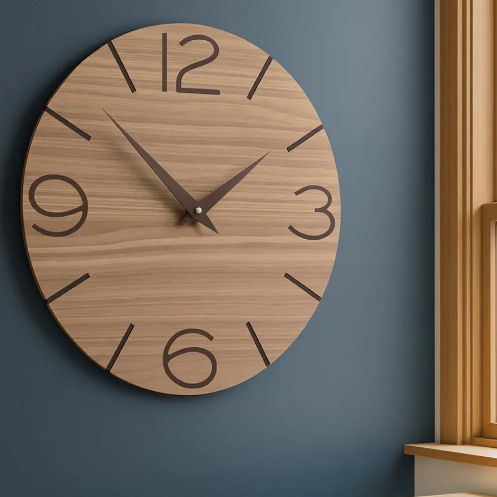 Orologi Da Parete Moderni-Selezionato da Mazzolaluce Orologio rotondo da parete moderno legno noce canaletto