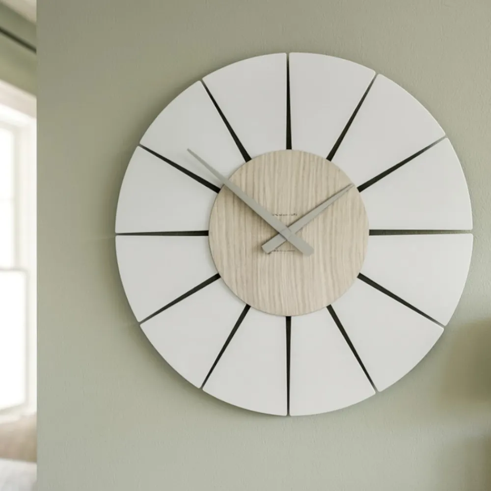 Orologi Da Parete Moderni-Selezionato da Mazzolaluce Orologio rovere breeze in legno rotondo da parete