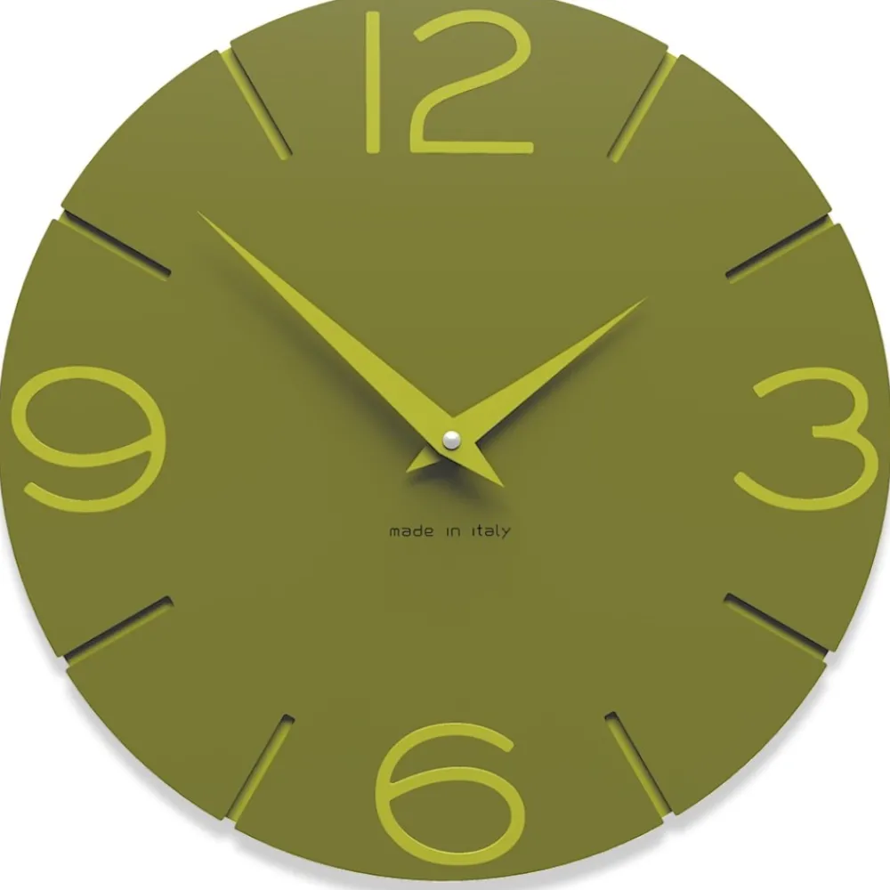 Orologi Da Parete Moderni-Selezionato da Mazzolaluce Orologio verde tondo oliva da parete moderno