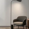 Lampade Da Terra-Selezionato da Mazzolaluce Piantana da terra metallo nero orientabile design moderno