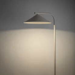 Lampade Da Terra-Selezionato da Mazzolaluce Piantana design minima metallo champagne