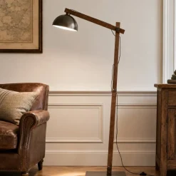 Lampade Da Terra-Selezionato da Mazzolaluce Piantana di legno vintage con cupola di metallo marrone per soggiorno