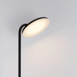 Lampade Da Terra-Selezionato da Mazzolaluce Piantana led nera moderna moderna luce orientabile