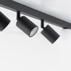 Illuminazione A Binario-Selezionato da Mazzolaluce Plafoniera binario 180cm con faretti orientabili nera per cucina moderna