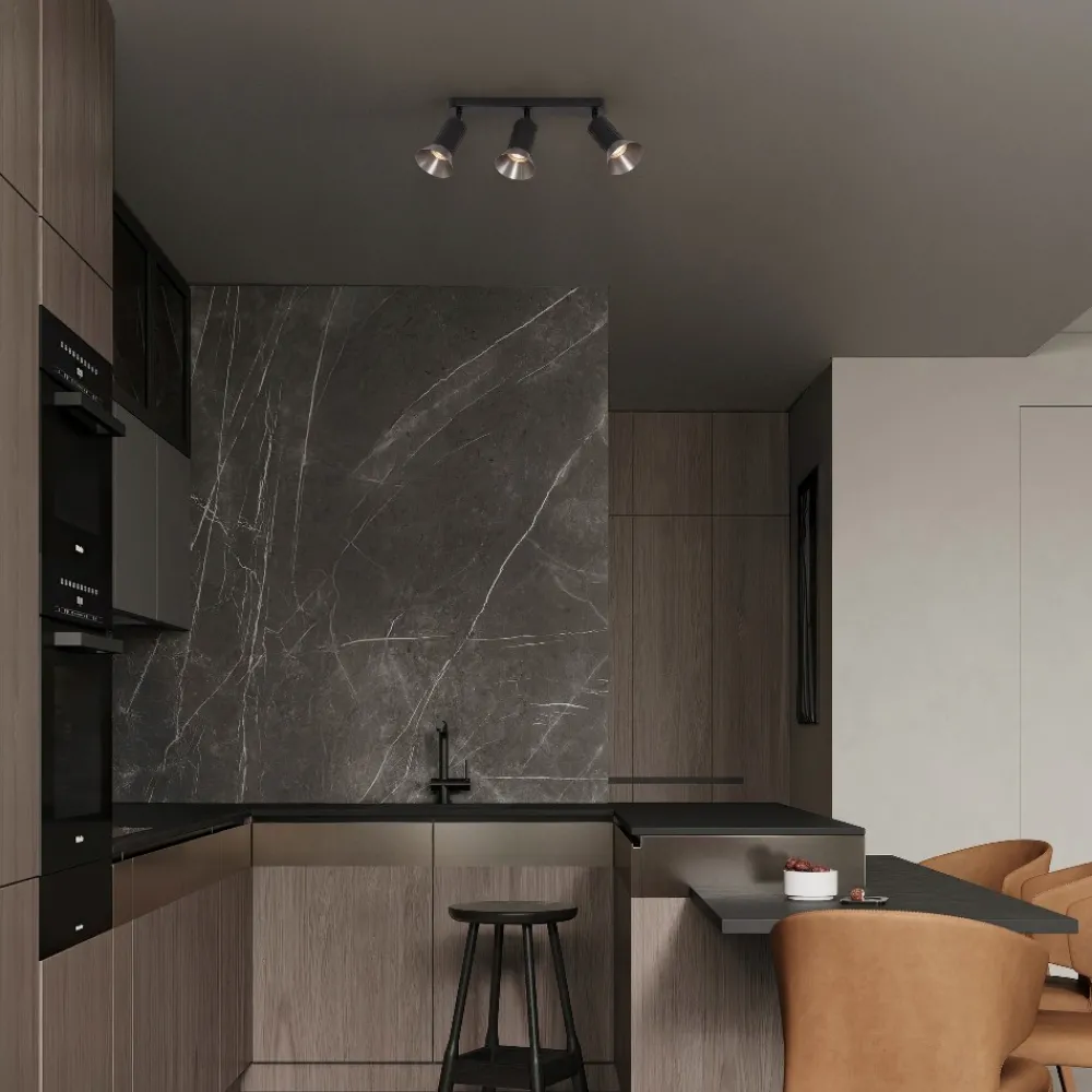 Plafoniere Moderne-Selezionato da Mazzolaluce Plafoniera da cucina moderna con 3 faretti orientabili